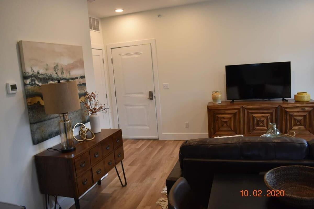 Downtown Traverse City Capri Condo 316 Ngoại thất bức ảnh